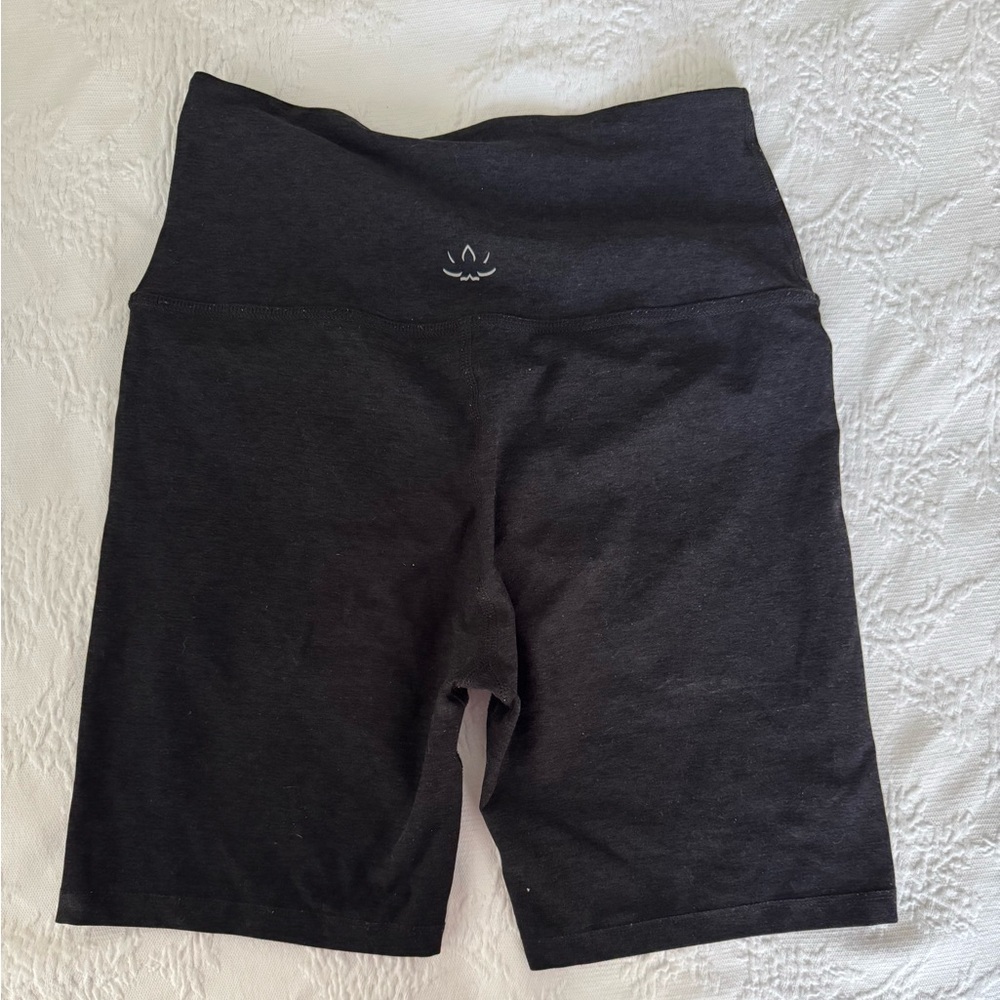 Beyond yoga space dye shorts